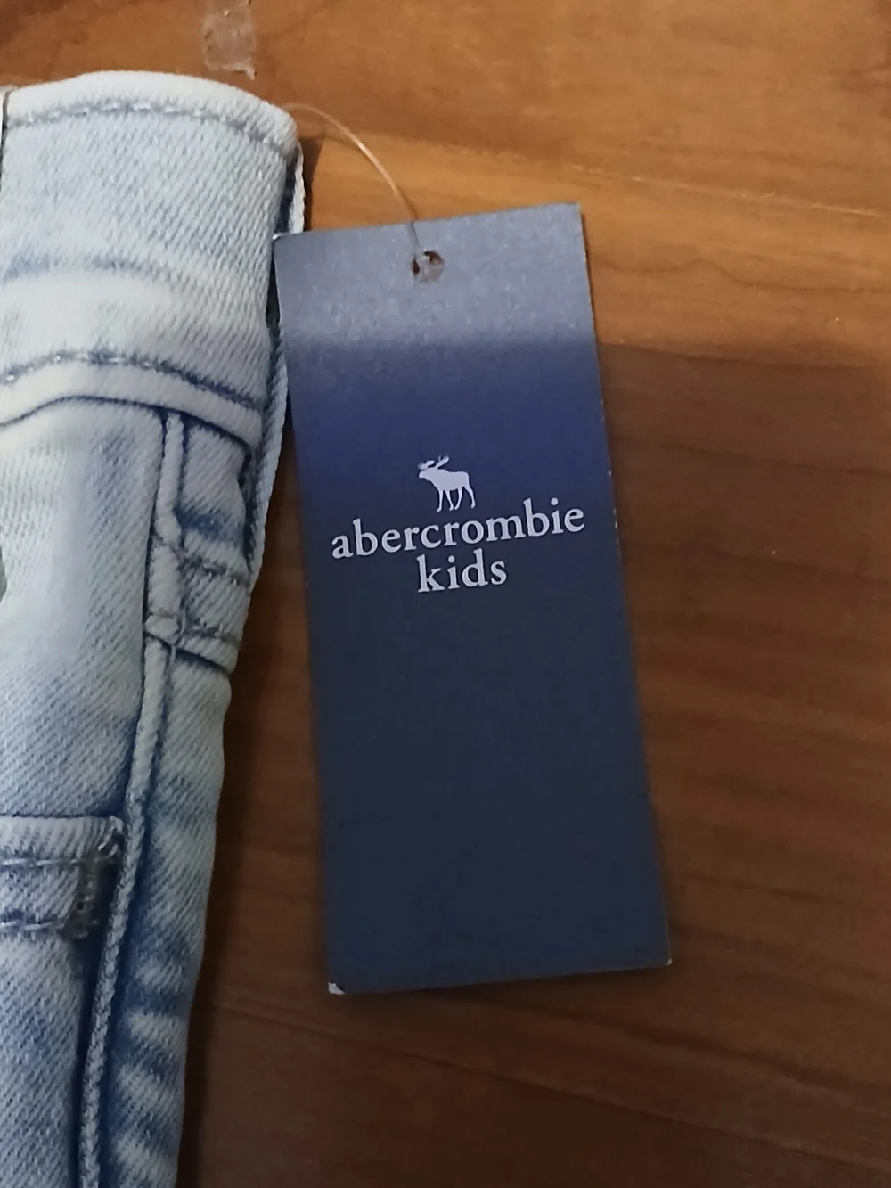abercrombie kids classic light